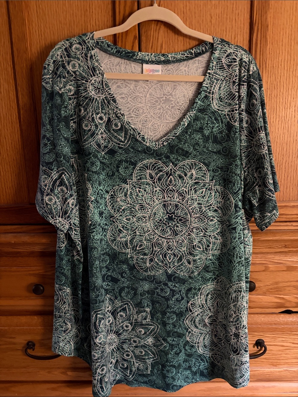 LuLaRoe Teal Mandala V-Neck Short Sleeve Top